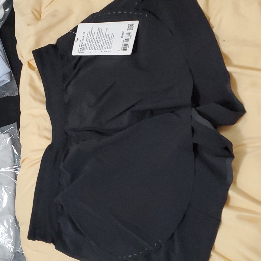 Lululemon find your pace hr short 3"